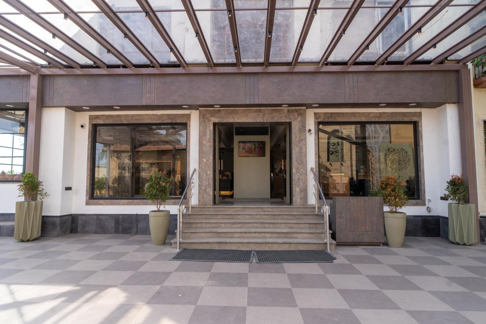 Chokar Dhani Resort Nagpur Exterior photo